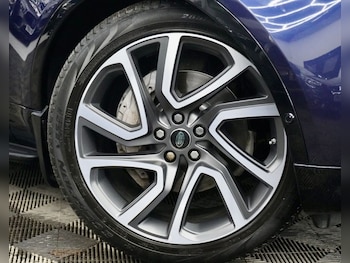 Used Land Rover Discovery 2018 for sale - 77188060: Photo