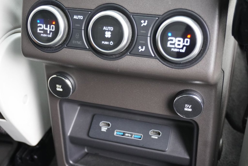 Used Land Rover Discovery 2018 for sale - 77188060: Photo 50