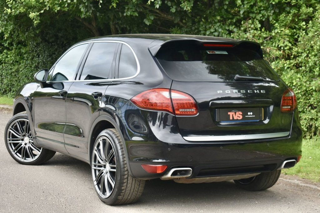 Used Porsche Cayenne 2012 for sale - 77187930: Photo 4