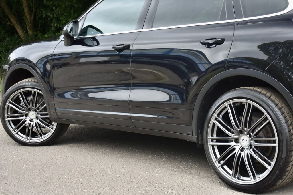 Used Porsche Cayenne 2012 for sale - 77187930: Photo 5