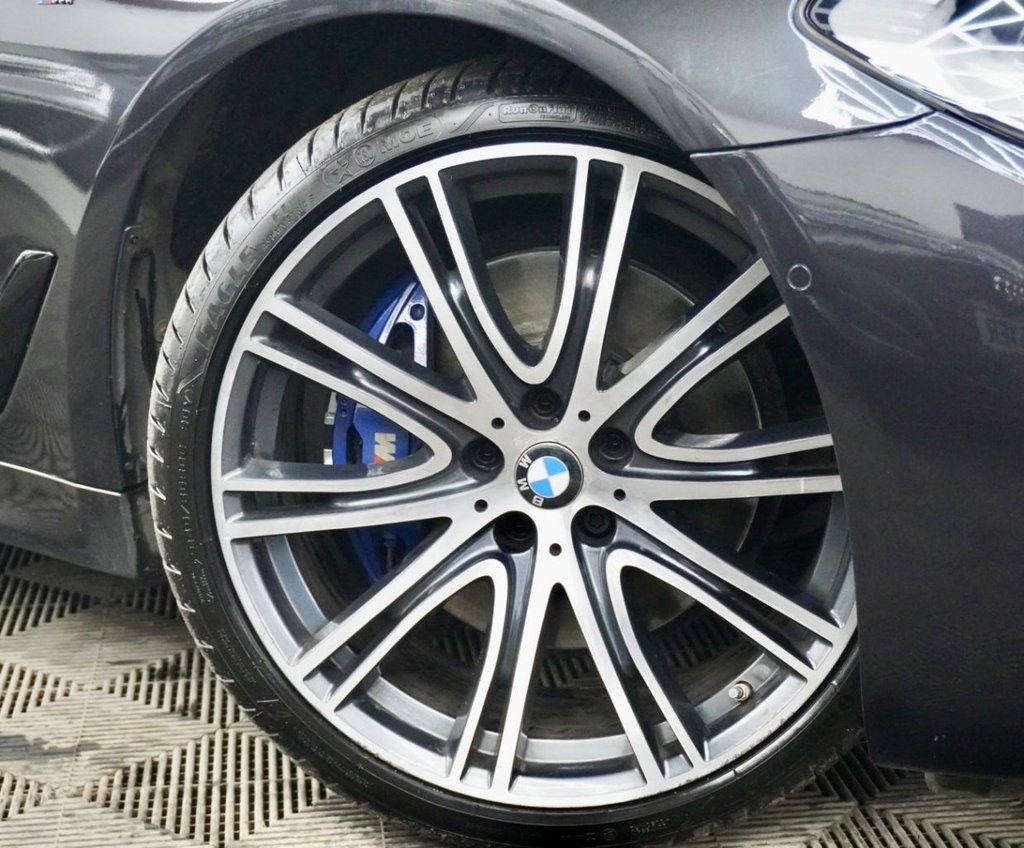 Used BMW 5 Series 2017 for sale - 77470562: Photo 2