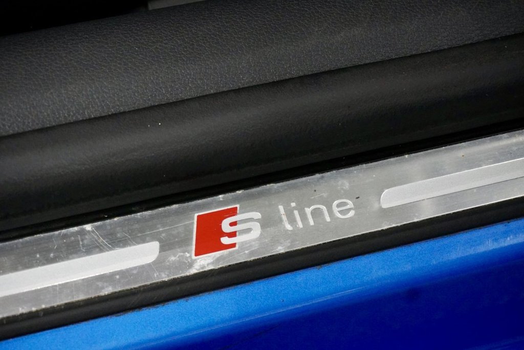 Used Audi A3 Cabriolet 2015 for sale - 77263555: Photo 32