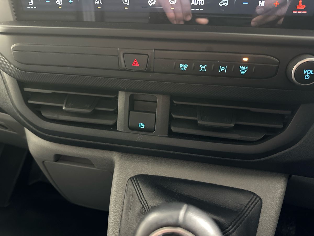 Used Ford Transit Custom 2025 for sale - 77285621: Photo 23