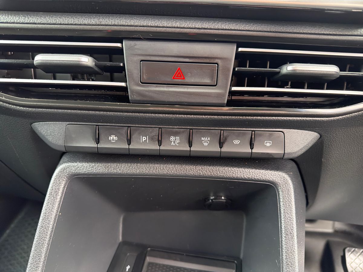 Used Ford Transit Connect 2025 for sale - 77698233: Photo 24