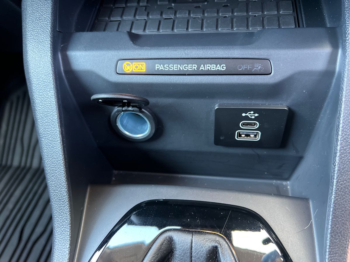 Vehicle 28