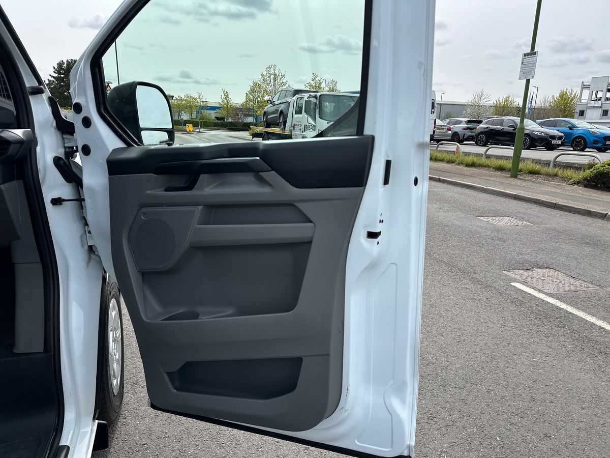 Used Ford Transit Custom 2025 for sale - 78211915: Photo 35