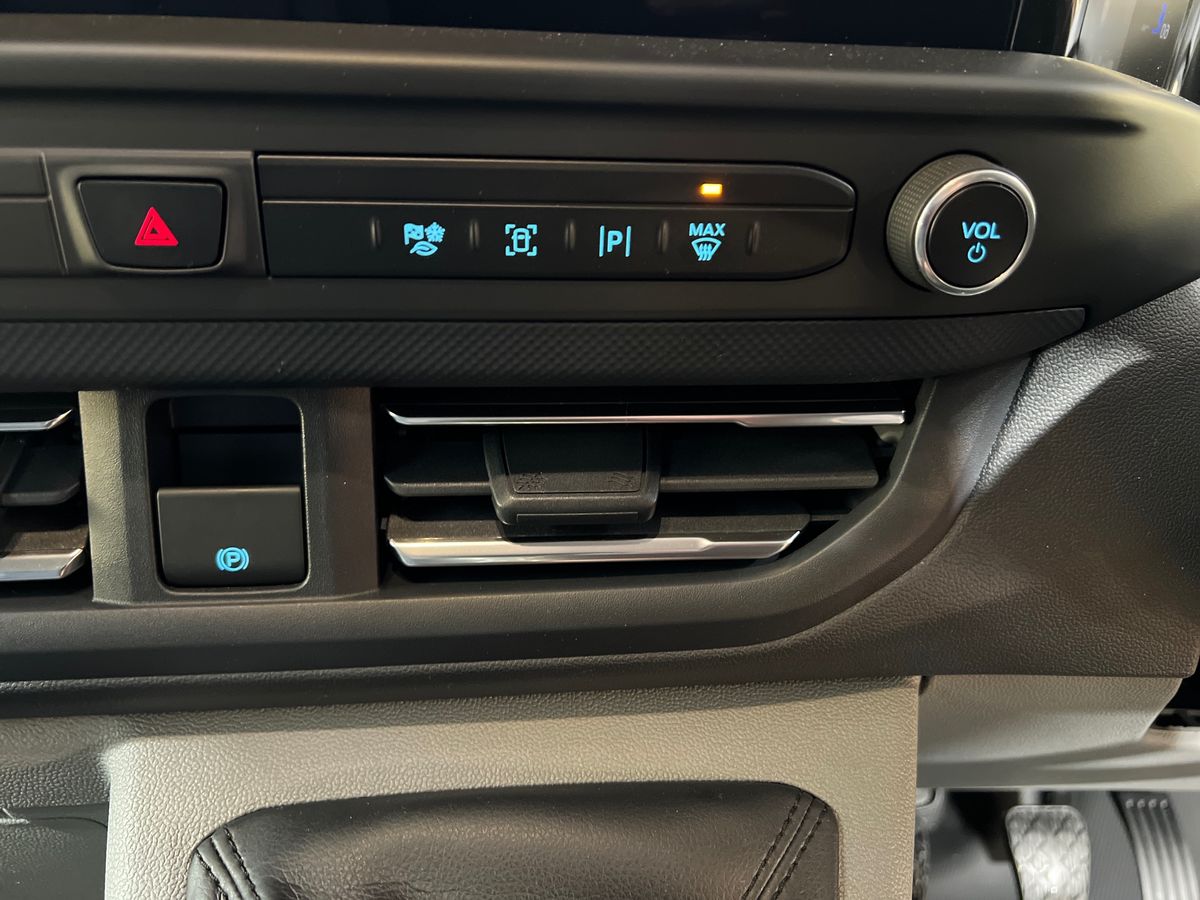 Used Ford Transit Custom 2025 for sale - 78226073: Photo 23