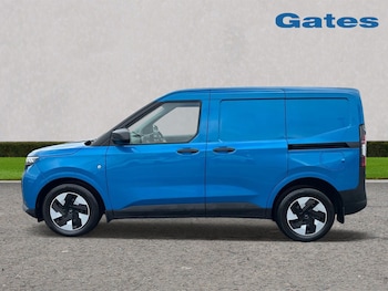 Used Ford Transit Courier 2025 for sale - 78804339: Photo