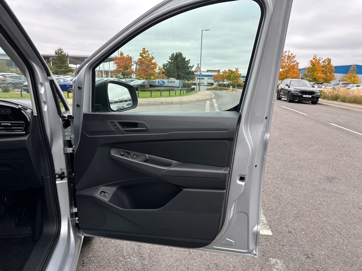 Used Ford Transit Connect 2025 for sale - 78036835: Photo 35