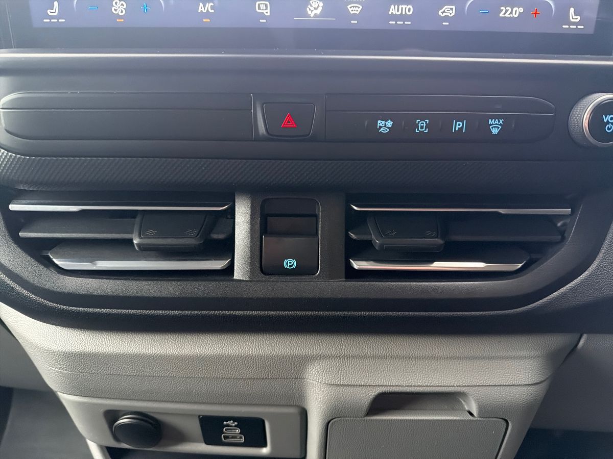 Used Ford Transit Custom 2024 for sale - 77186209: Photo 24