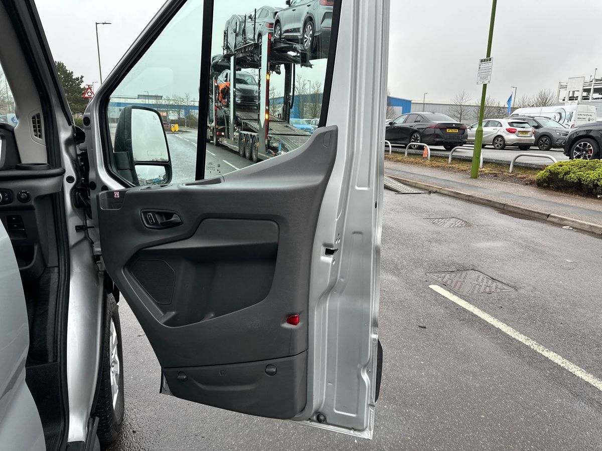 Used Ford Transit 2024 for sale - 77618997: Photo 35