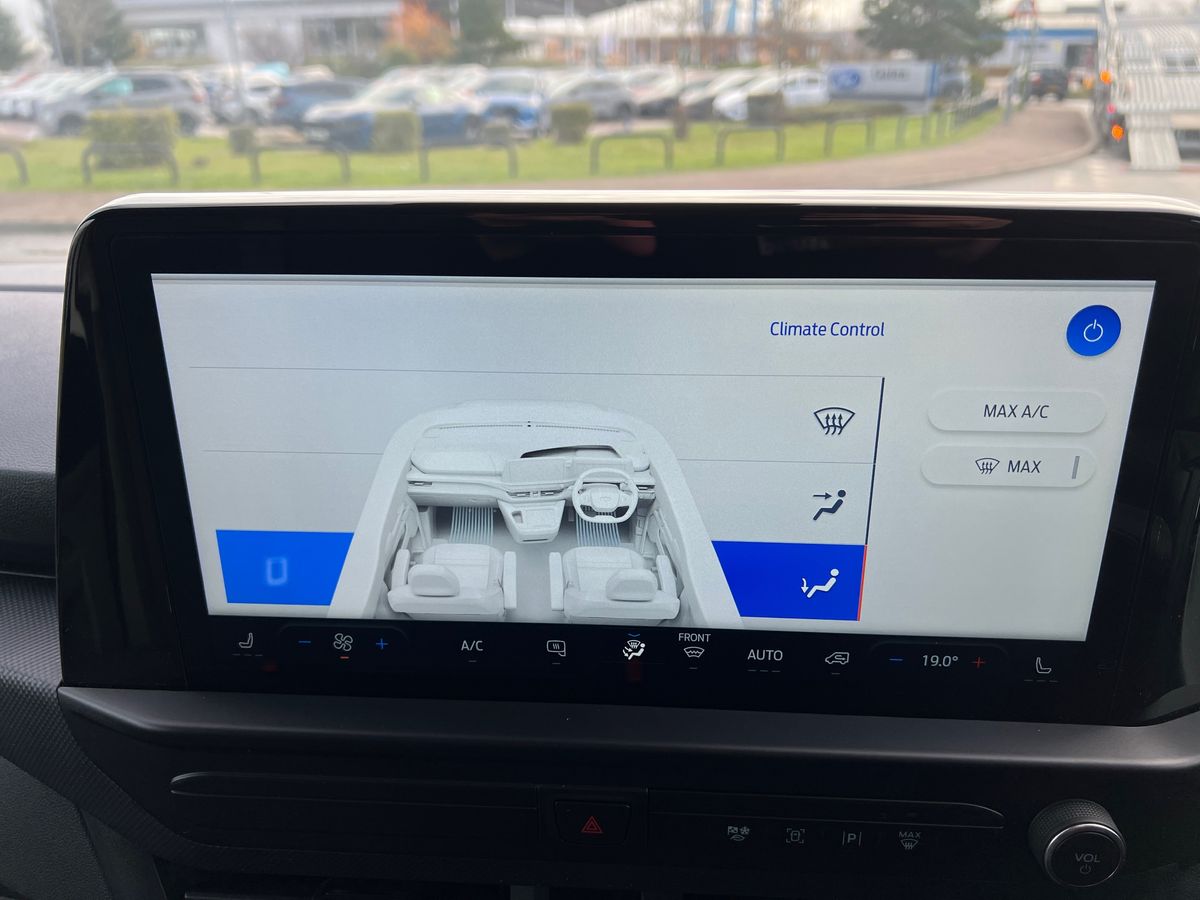 Used Ford Transit Custom 2024 for sale - 76458765: Photo 24