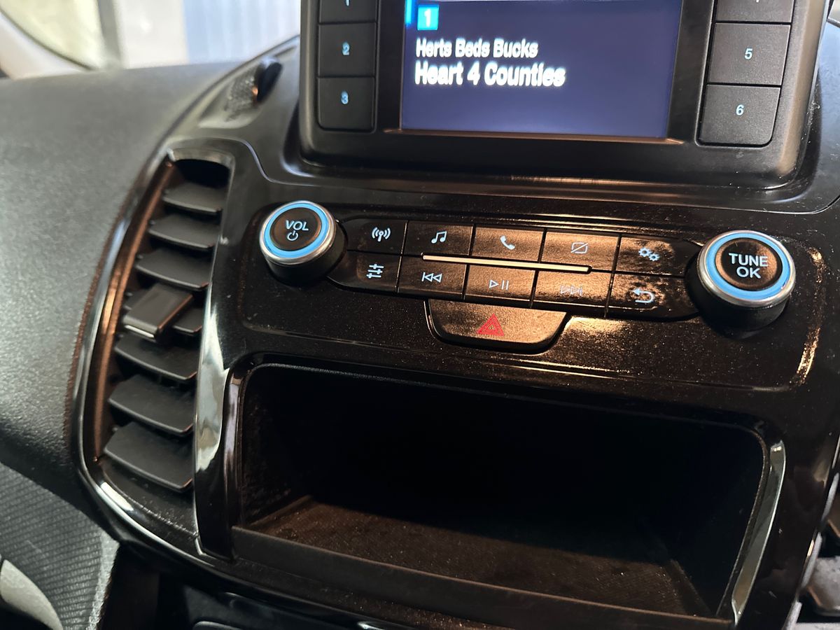 Used Ford Transit Connect 2018 for sale - 76977650: Photo 22