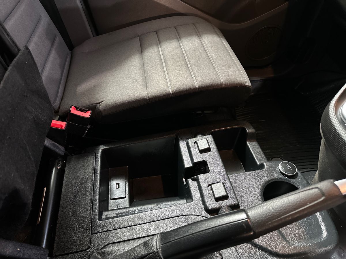 Used Ford Transit Connect 2018 for sale - 76977650: Photo 32