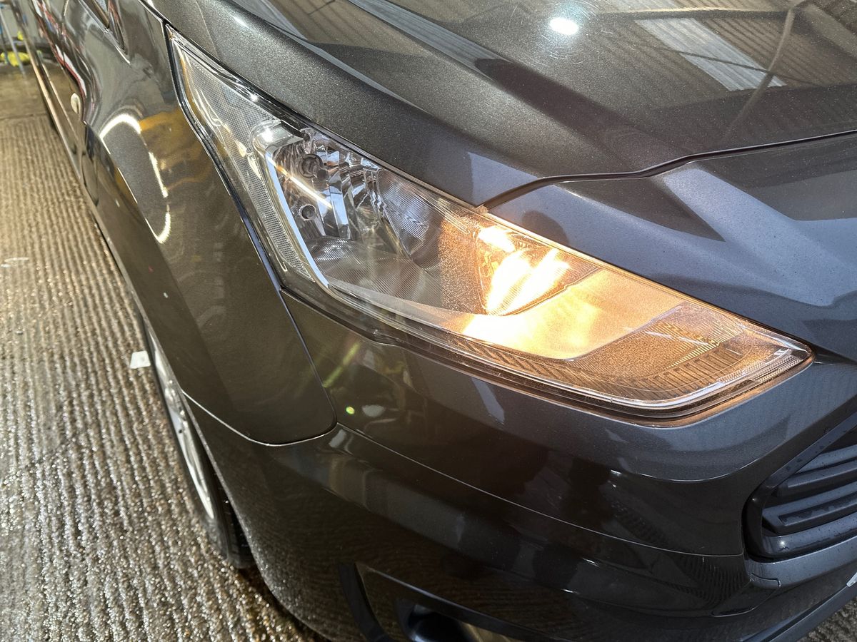 Used Ford Transit Connect 2018 for sale - 76977650: Photo 33