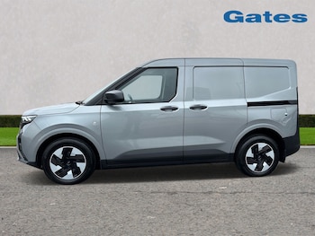 Used Ford Transit Courier 2025 for sale - 79225561: Photo