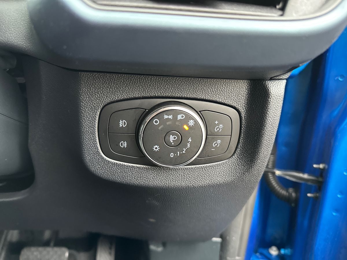 Used Ford Transit Courier 2024 for sale - 76523500: Photo 26