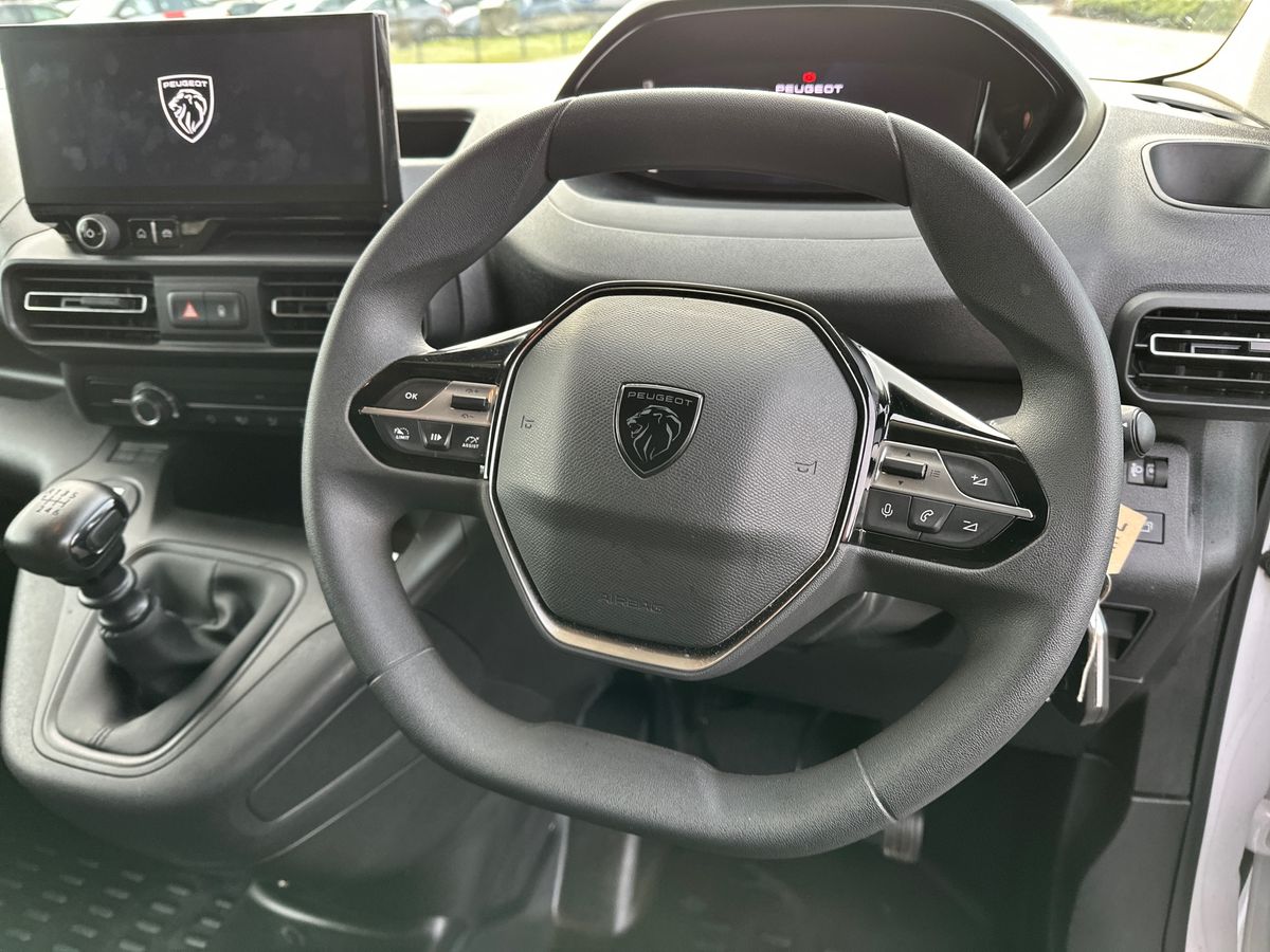 Used Peugeot Partner 2025 for sale - 77499587: Photo 18