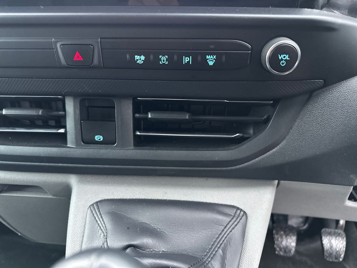 Used Ford Transit Custom 2024 for sale - 77312292: Photo 23