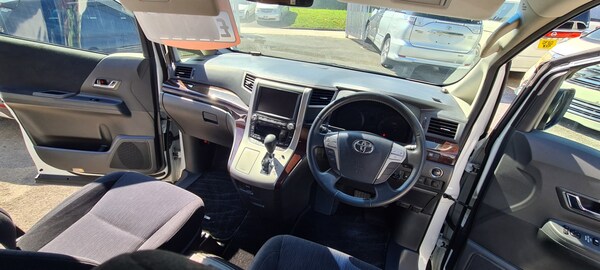 Used Toyota Vellfire 2022 for sale - 74492019: Photo 31