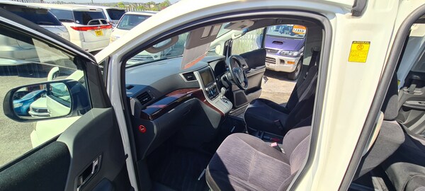 Used Toyota Vellfire 2022 for sale - 74492019: Photo 36