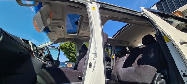 Used Toyota Vellfire 2022 for sale - 74492019: Photo 38