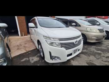 Used Nissan Elgrand 2010 for sale - 73437021: Photo
