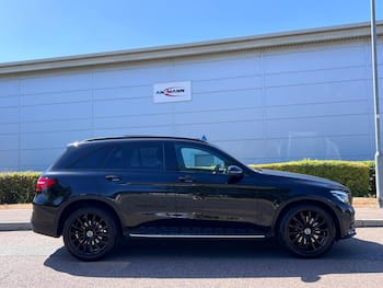Used Mercedes-Benz GLC 2019 for sale - 79669299: Photo