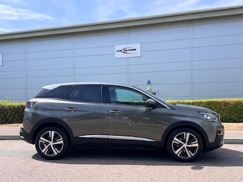 Used Peugeot 3008 2017 for sale - 79412972: Photo