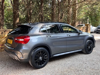 Used Mercedes-Benz GLA 2015 for sale - 79363467: Photo