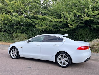 Used Jaguar XE 2018 for sale - 79363471: Photo