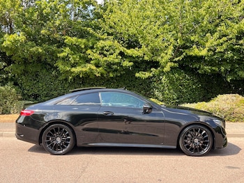 Used Mercedes-Benz E Class 2018 for sale - 79363474: Photo