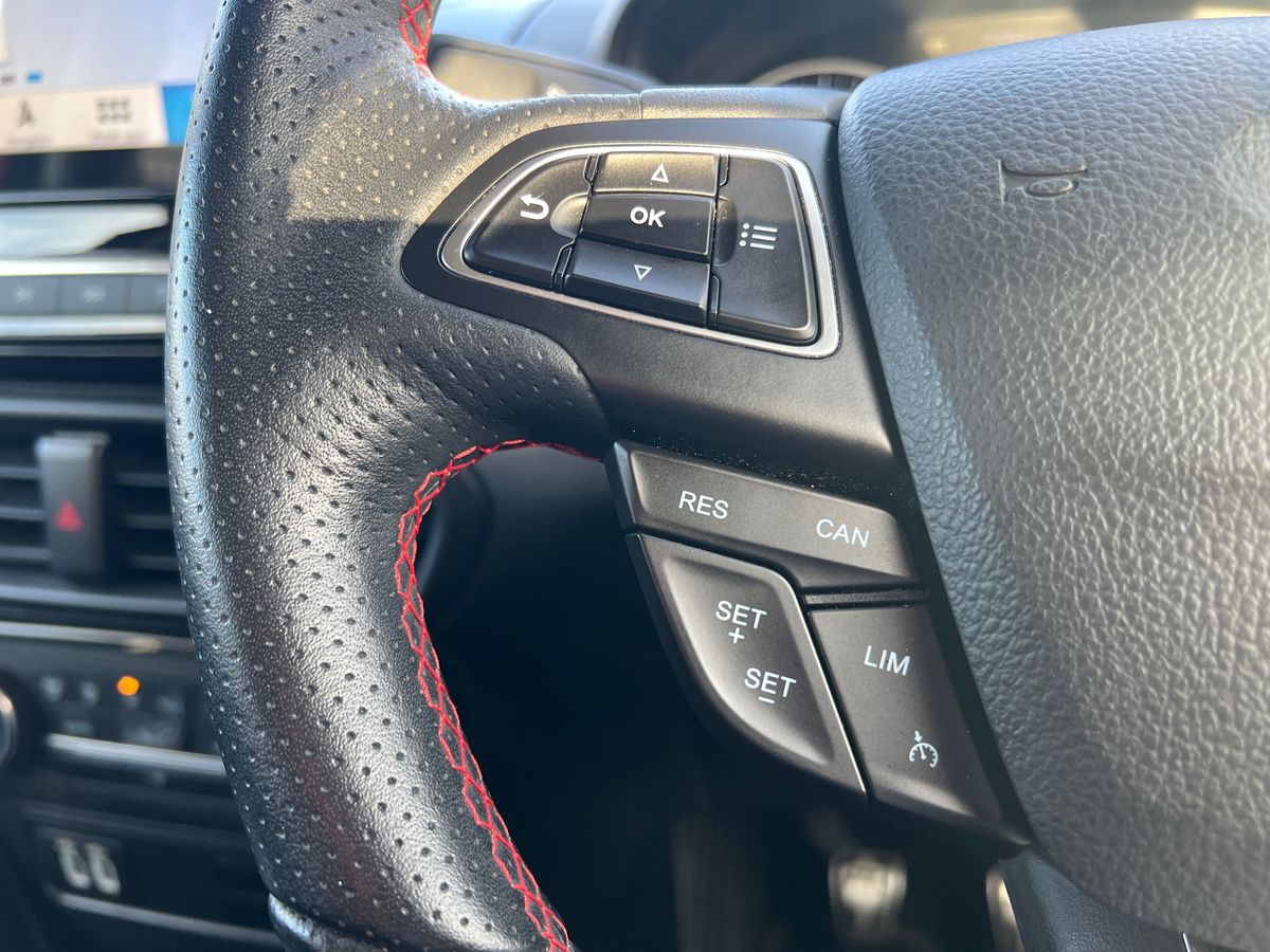 Used Ford Ecosport 2018 for sale - 76873669: Photo 41