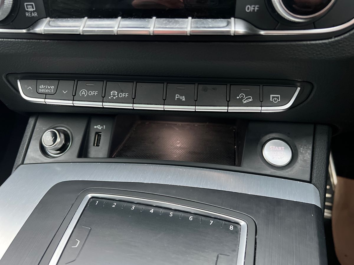 Used Audi Q5 2018 for sale - 77339306: Photo 28