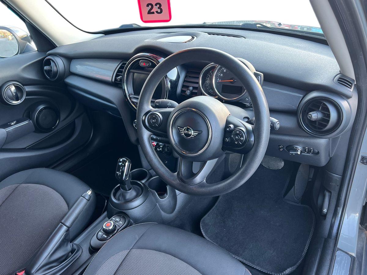 Used MINI Hatch 2018 for sale - 77095303: Photo 10