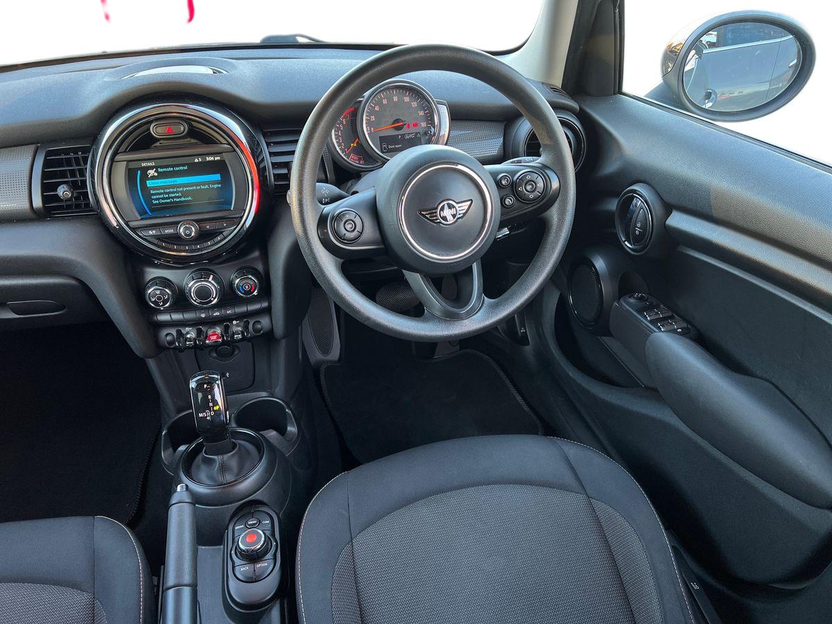 Used MINI Hatch 2018 for sale - 77095303: Photo 12