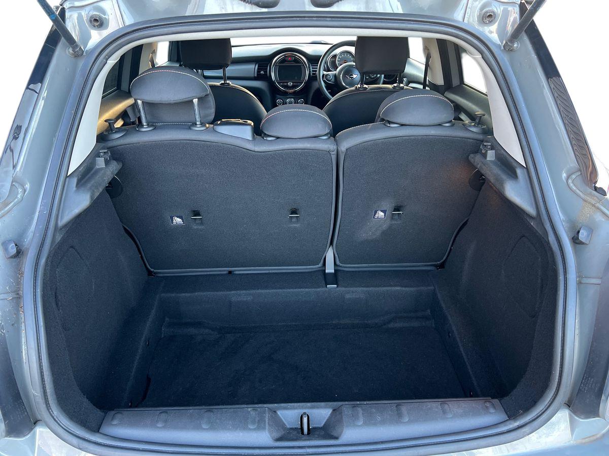 Used MINI Hatch 2018 for sale - 77095303: Photo 18