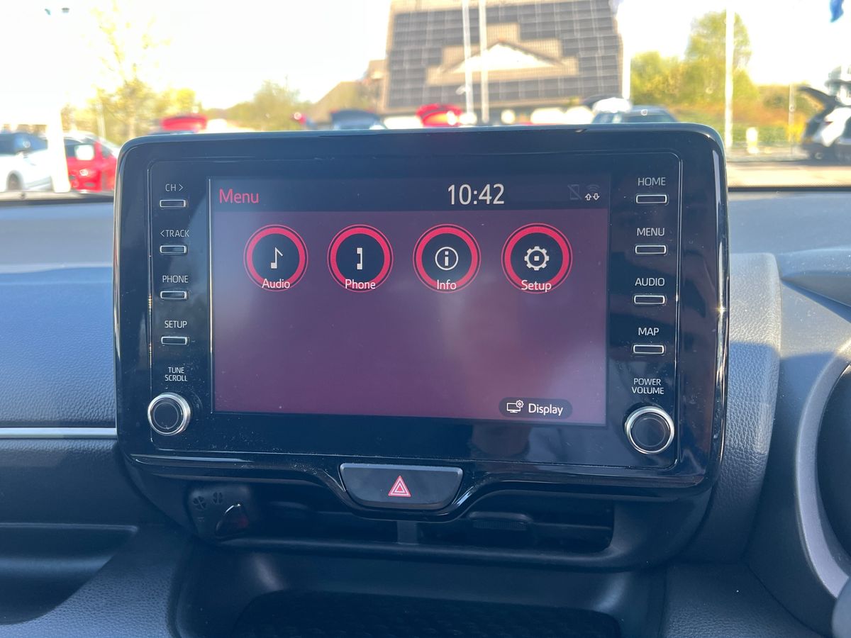 Used Toyota Yaris 2021 for sale - 78152509: Photo 25