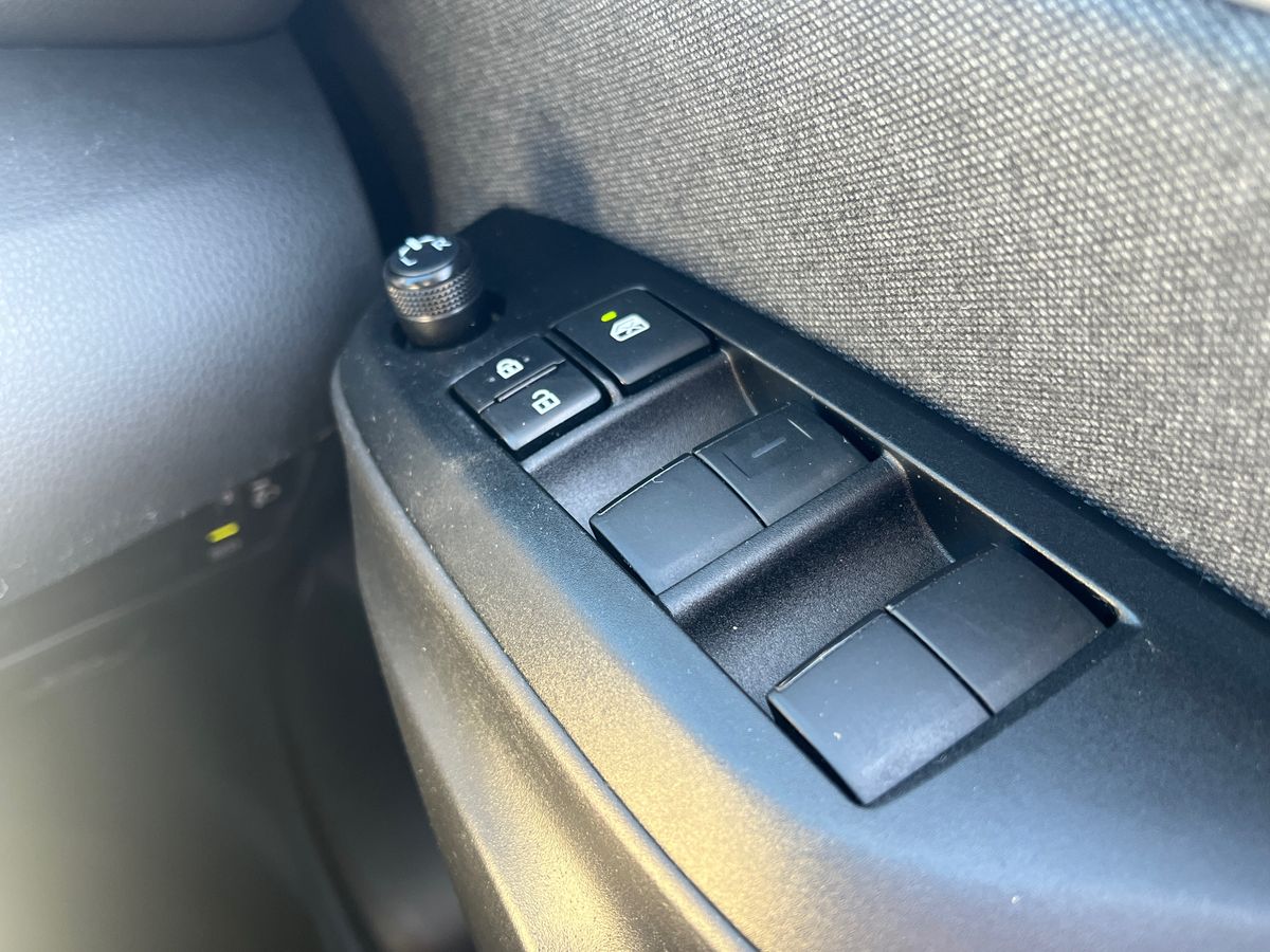 Used Toyota Yaris 2021 for sale - 78152509: Photo 28