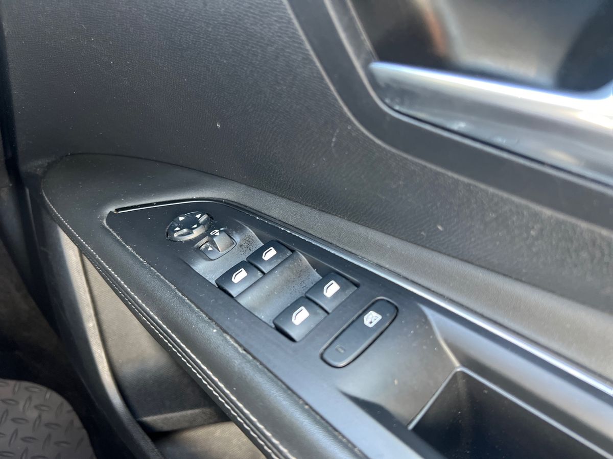 Used Peugeot 3008 2020 for sale - 78165609: Photo 25