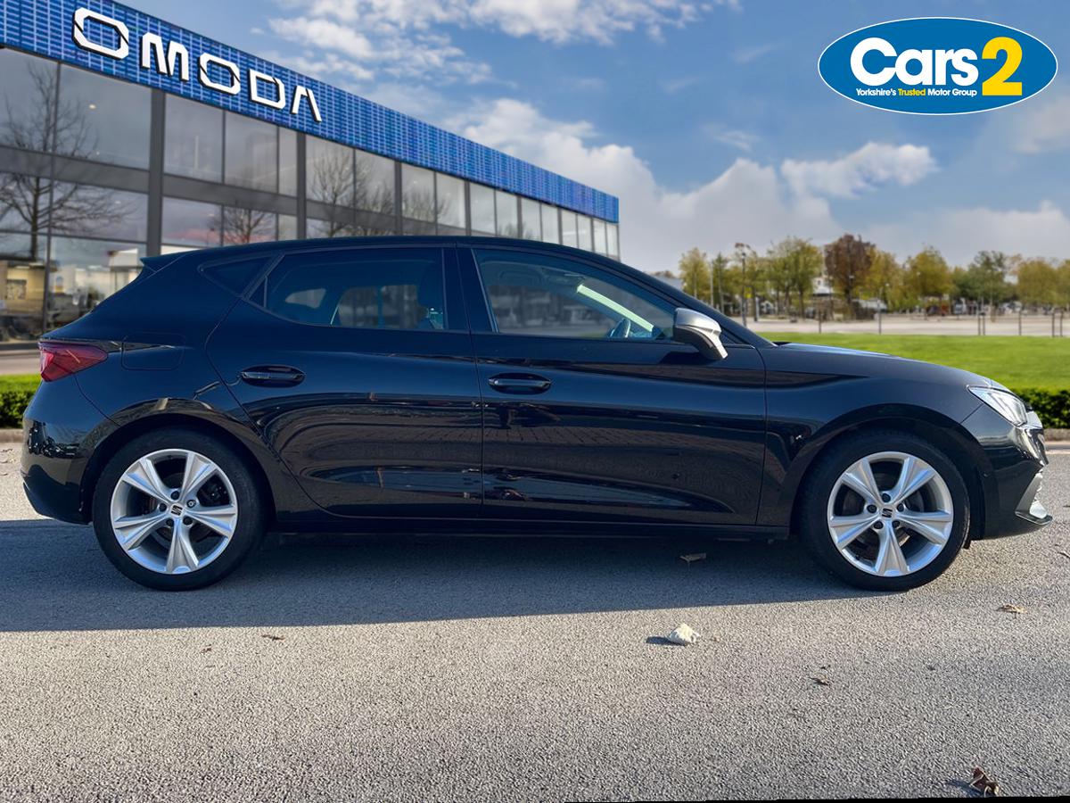 Used SEAT Leon 2022 for sale - 76609498: Photo 2