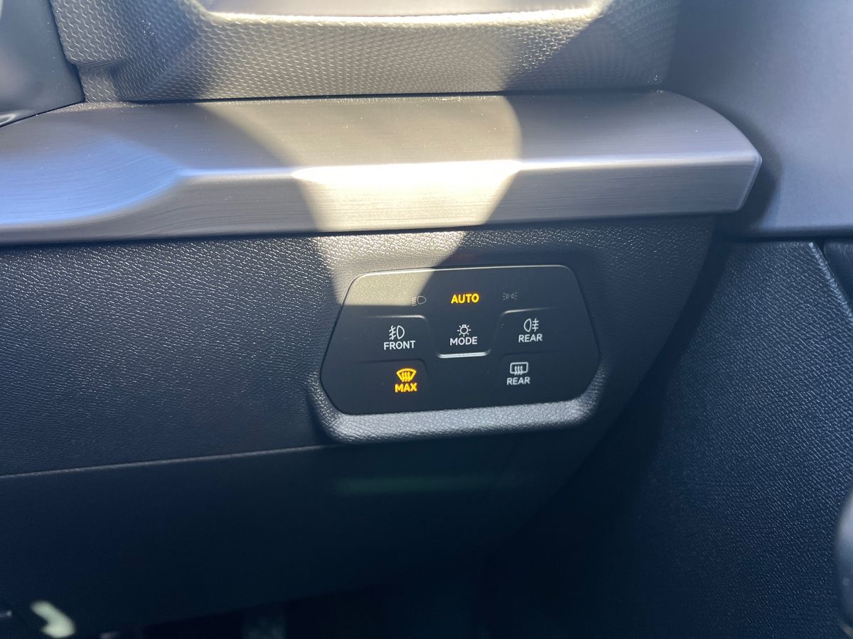 Used SEAT Leon 2022 for sale - 76609498: Photo 31