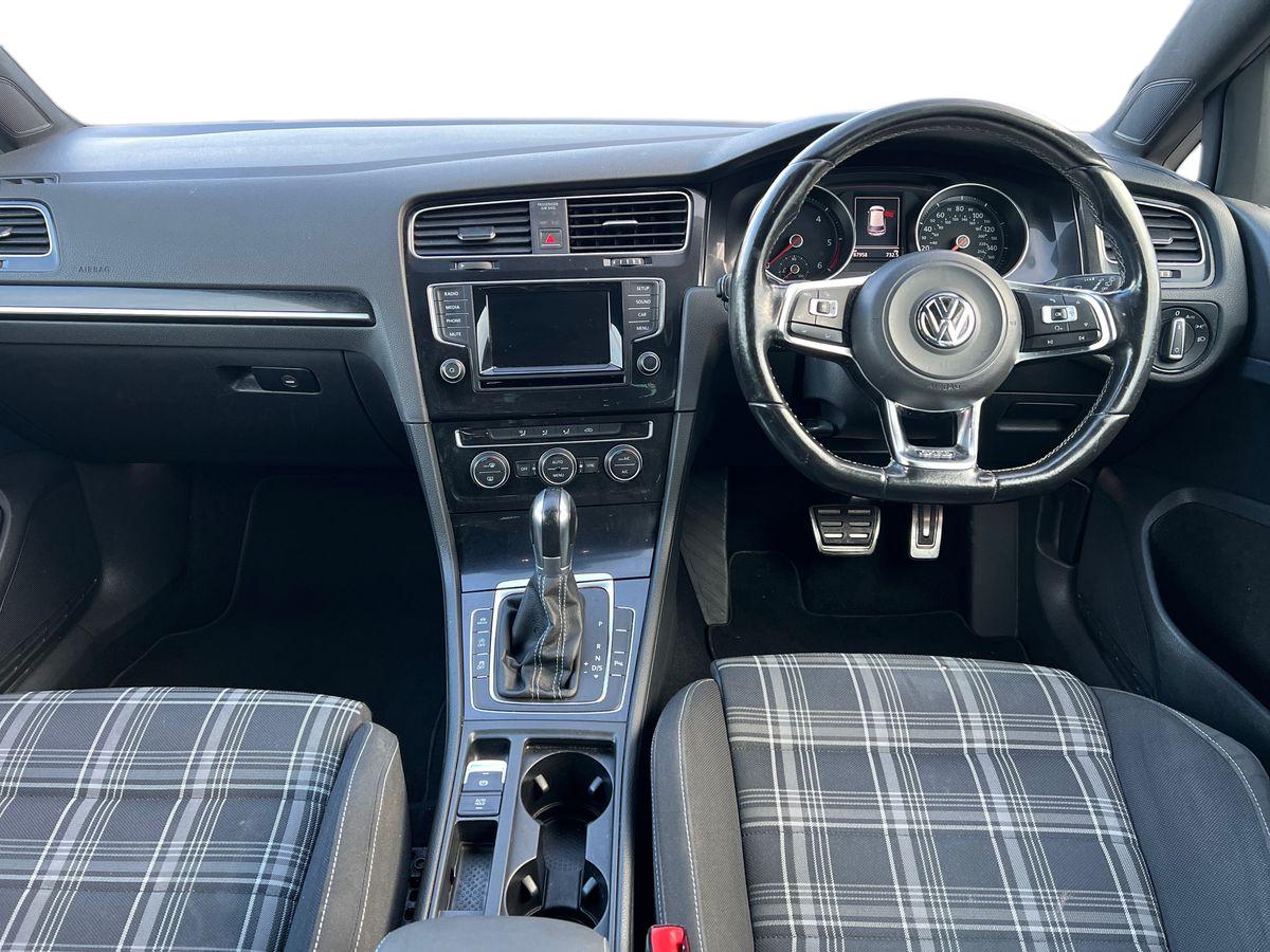 Used Volkswagen Golf 2014 for sale - 76888697: Photo 11