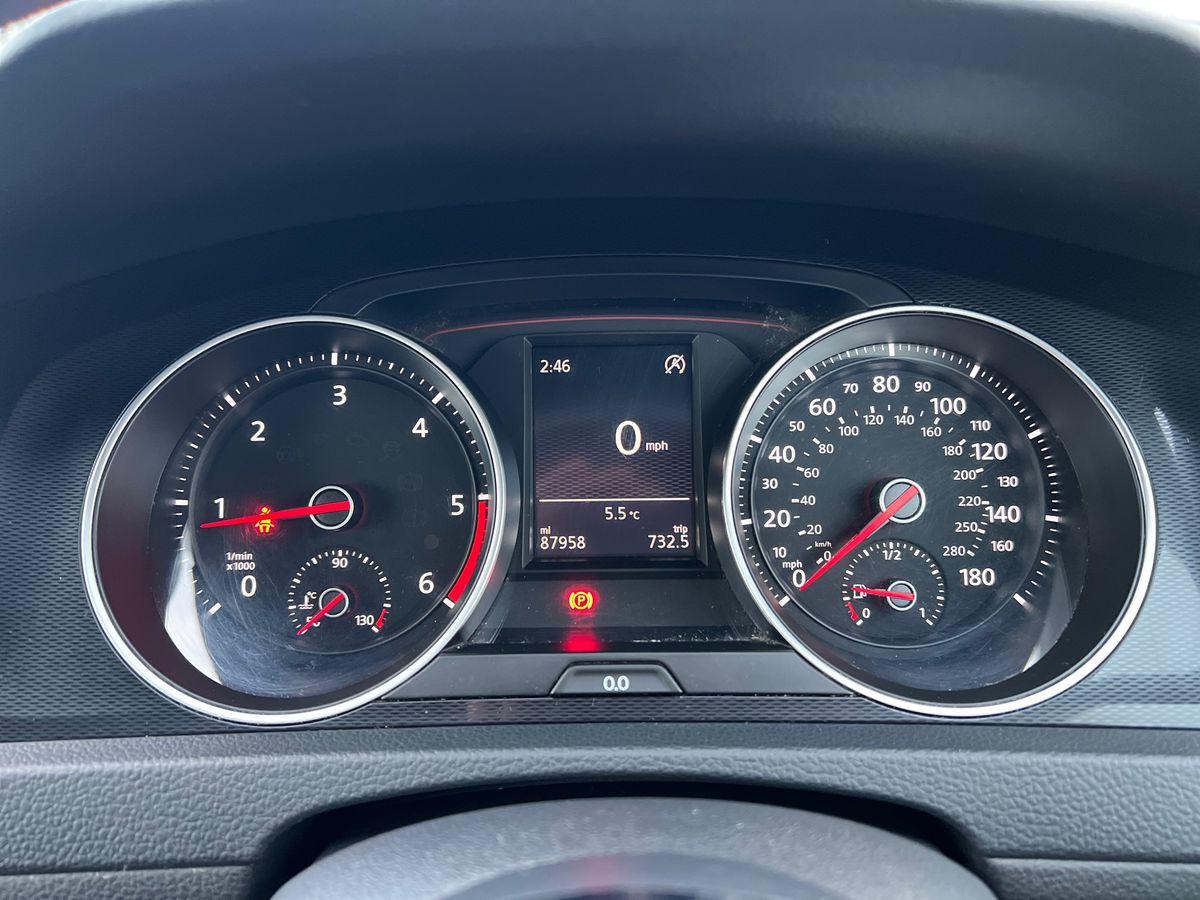 Used Volkswagen Golf 2014 for sale - 76888697: Photo 14