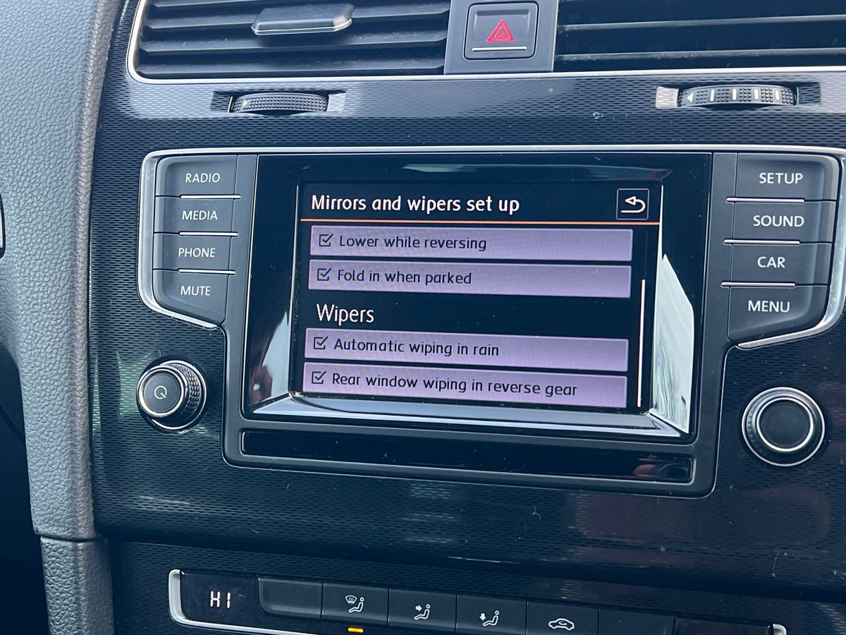 Used Volkswagen Golf 2014 for sale - 76888697: Photo 32