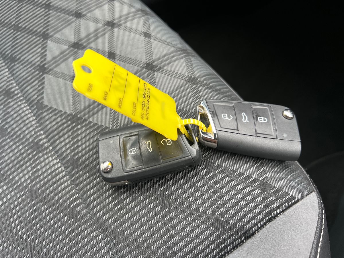 Used Volkswagen T-Roc 2023 for sale - 76568134: Photo 24