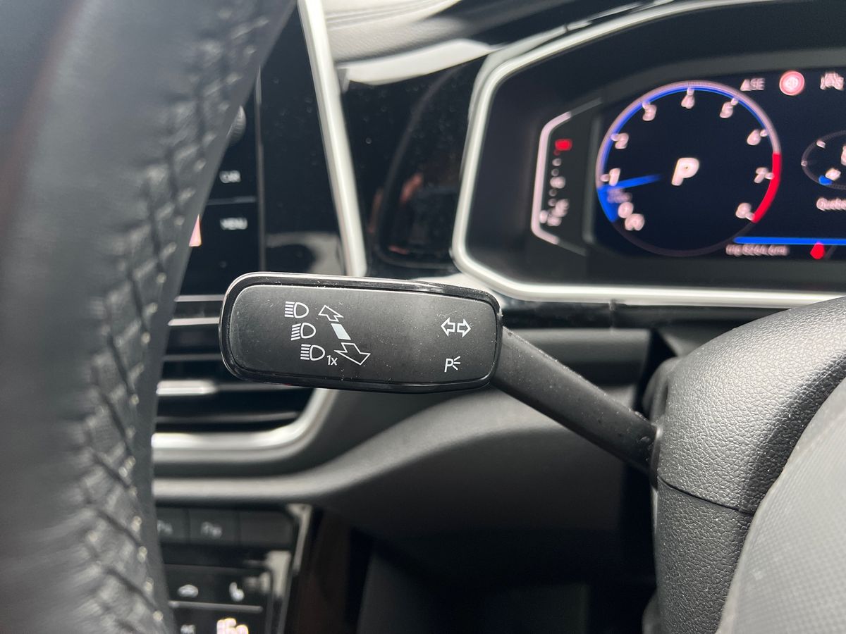 Used Volkswagen T-Roc 2023 for sale - 76568134: Photo 26