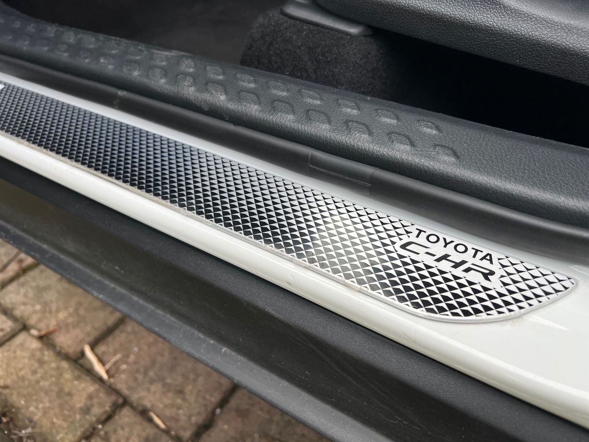 Used Toyota C-HR 2023 for sale - 77833415: Photo 21