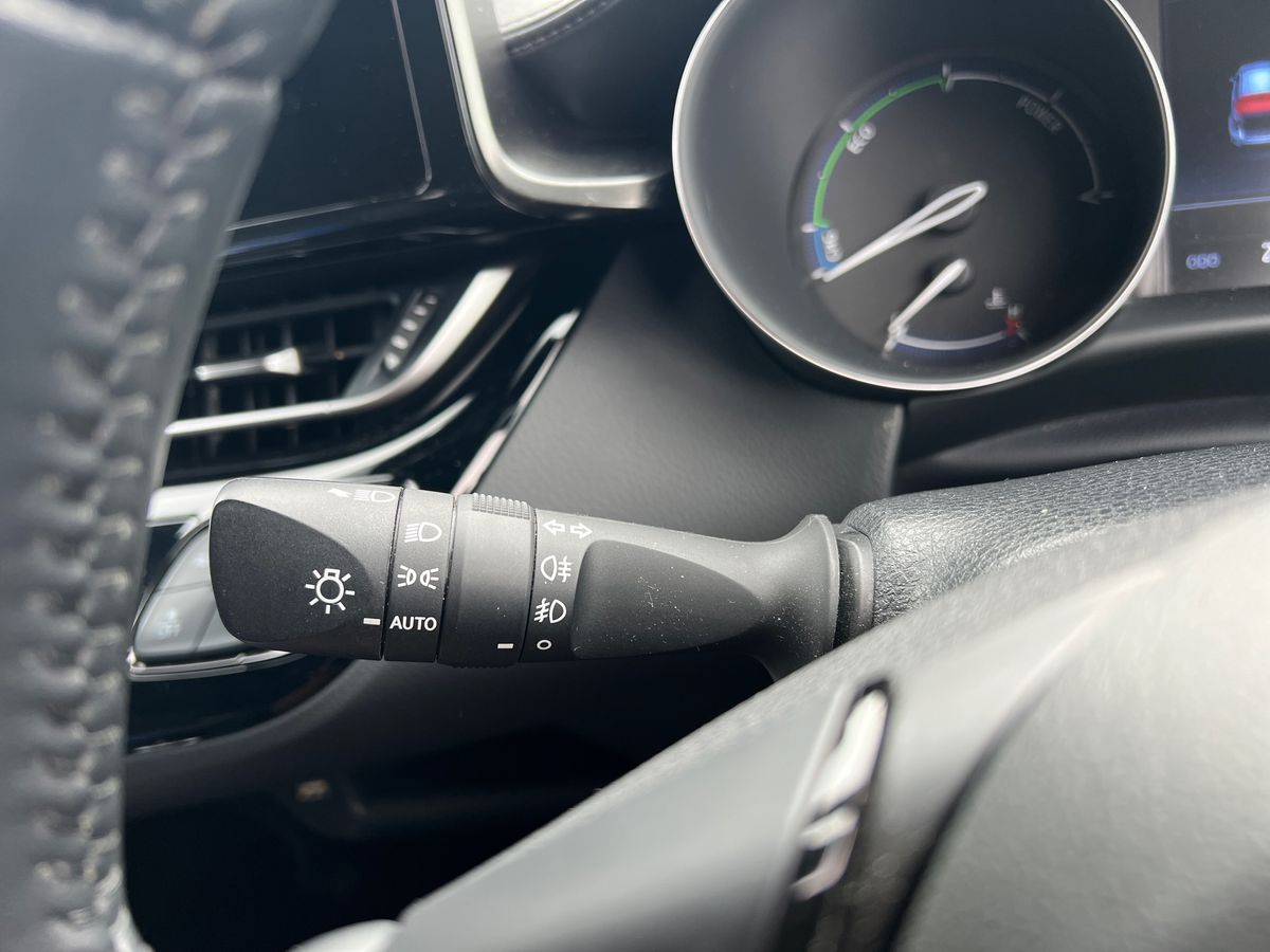 Used Toyota C-HR 2023 for sale - 77833415: Photo 30