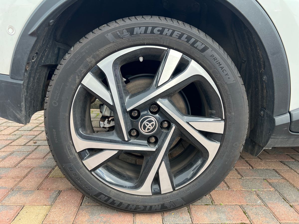 Used Toyota C-HR 2023 for sale - 77833415: Photo 9